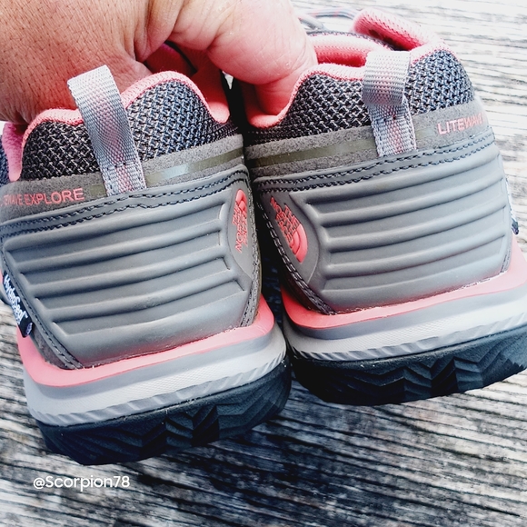 Northface Storm LiteWave Explore Waterproof Trail Hiking Shoes Size 7.5 Women - Picture 4 of 8